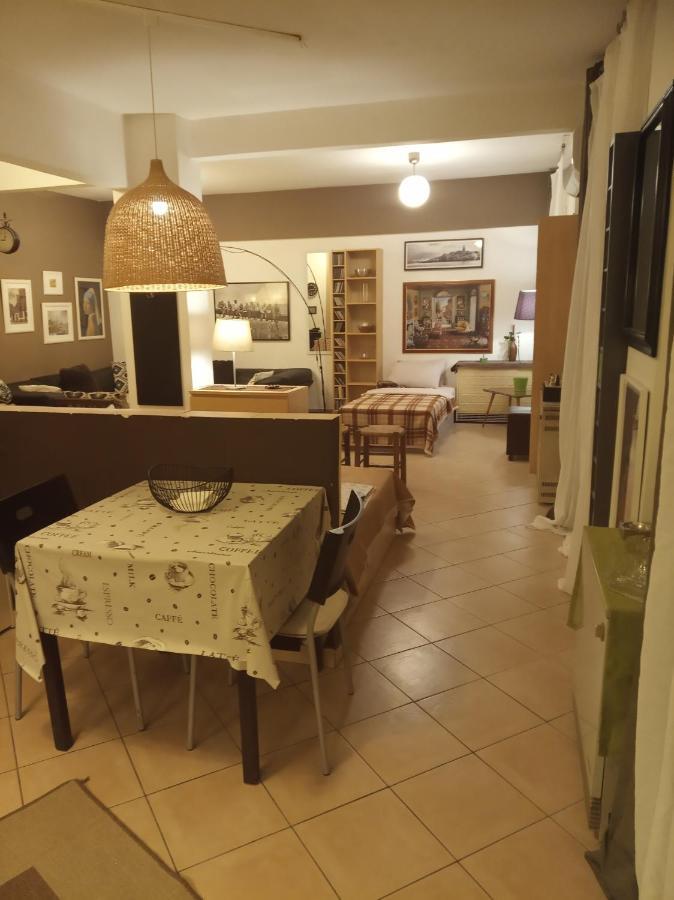 Spacious Cosy Apt Салоники Экстерьер фото